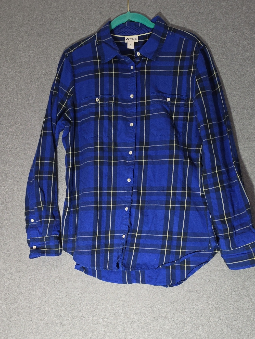 STYLUS Blue Plaid Button-Down Shirt